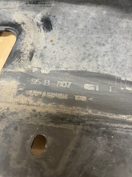 PORSCHE MACAN 95B SPOILER DOKLADKA ZDERZAKA PRZOD 95B807061F