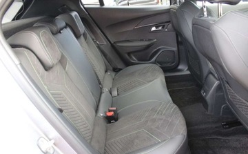 Peugeot 2008 2024 Peugeot 2008 GT EAT8 2024 Od RiA 1.2 Benzyna 130KM, zdjęcie 18
