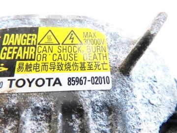 MĚNIČ SVĚTLA XENON TOYOTA AVENSIS III T27 2008-2015 ROK