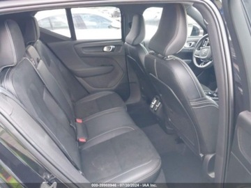 Volvo XC40 2022 Volvo XC 40 2022 Volvo XC40 T5 AWD R-Design 2.0 Benzyna 252KM, zdjęcie 7