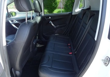 Peugeot 2008 I SUV 1.6 e-HDi 115KM 2013 Peugeot 2008 Bezwypadkowy Serwisowany 1-Wlasciciel Navi Panorama JBL Grz.F, zdjęcie 9