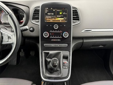 Renault Grand Scenic III 1.2 Energy TCe 130KM 2017 Renault Grand Scenic 1.2 TCe 130 KM 7 foteli, zdjęcie 18