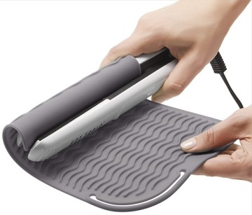 СИЛИКОНОВЫЙ КОВРИК ДЛЯ ПЛЁВКИ И ВЫПРЯМИТЕЛЯ