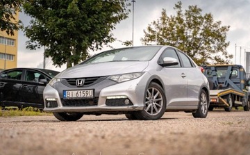 Honda Civic IX Hatchback 5d 1.4 i-VTEC 100KM 2012 Honda Civic Honda Civic IX 1.4 LPG 100KM 1.3 BenzynaLPG 100KM, zdjęcie 1