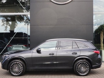 Mercedes GLC C254/X254 Coupe 2.0 200 204KM 2025 MERCEDES-BENZ GLC 200 4-Matic AMG Line 2.0 (204KM) 2025, zdjęcie 1