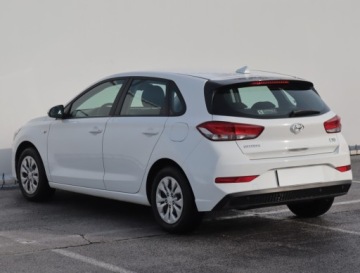 Hyundai i30 III Hatchback Facelifting 1.5 DPI 110KM 2021 Hyundai i30 1.5 DPI, Salon Polska, Serwis ASO, zdjęcie 3