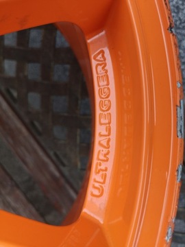 ОБОД OZ ULTRALEGGERA HLT 8.5x20 ET38 5x114.3