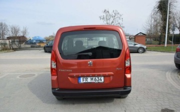 Peugeot Partner I 1.6 HDi 75KM 2010 Peugeot Partner 1.6 HDI Berlingo 5-Osobowy Klima 195 TYS KM Sprowadzony Op, zdjęcie 10
