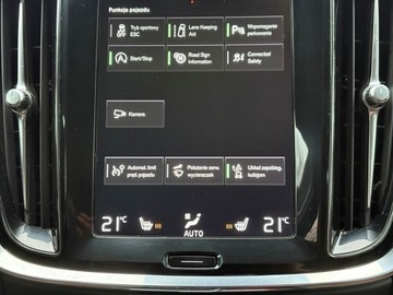 Volvo V60 II  Kombi 2.0 T4 190KM 2020 Volvo V60 2.0 T4 190 KM Automat Skóry Hak FV23%, zdjęcie 22