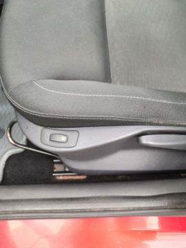 Renault Clio III Hatchback 5d 1.2 i 16V 75KM 2009 RENAULT CLIO III (BR0/1, CR0/1) 1.2 16V (BR02, BR0J, BR11, CR02, CR0J,, zdjęcie 15