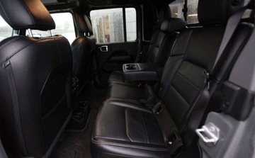 Jeep Gladiator Gladiator JT Seria 0 3.0 V6 MultiJet 264KM 2022 Jeep Gladiator 3.0 V6 MultiJet Overland aut Najbogatszy Od Reki FVat Zadba, zdjęcie 13