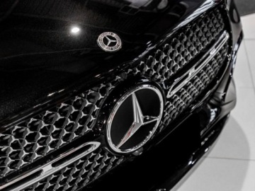 Mercedes GLE V167 SUV Facelifting 3.0 450d 367KM 2026 MERCEDES-BENZ GLE 450 d 4-Matic AMG Line 3.0 (367KM) 2026, zdjęcie 6