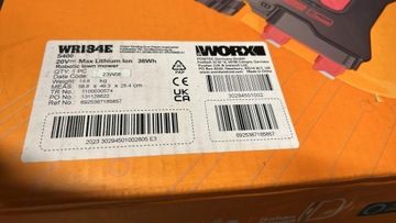 Робот-газонокосилка Worx Landroid WR184E