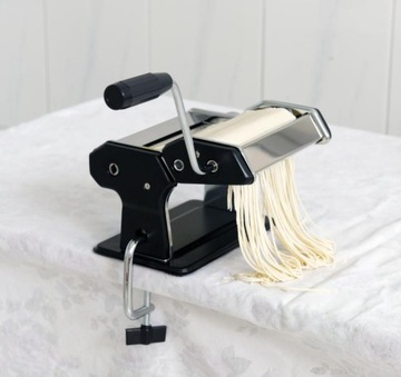 MASZYNKA RĘCZNA DO ROBIENIA MAKARONU I WAŁKOWANIA CIASTA 2-w-1 KAMILLE