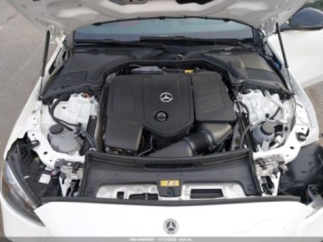Mercedes Klasa C W206 2023 Mercedes-Benz Klasa C 300 4Matic 2023 2.0L 2.0 Benzyna 255KM, zdjęcie 8