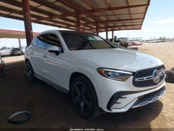 Mercedes GLC C254/X254 2023 Mercedes-Benz GLC 2023 MERCEDES-BENZ GLC 300 SUV 2.0 Benzyna 255KM, zdjęcie 1