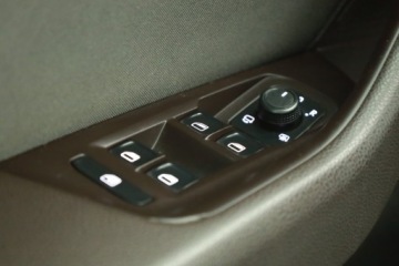 Volkswagen Passat B8 Variant 2.0 TDI 150KM 2015 VW Passat 2.0 TDI, Navi, Klima, Klimatronic, zdjęcie 19