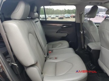 Toyota Highlander III 2021 Toyota Highlander 2021r, 2.5L, 4x4, od ubezpieczalni 2.5 Hybryda 243KM, zdjęcie 10