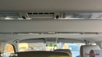 Volkswagen Caravelle T5 Caravelle Facelifting długi rozstaw osi 2.0 TDI 102KM 2010 Volkswagen Caravelle Pisemna gwarancja Volkswagen Caravelle 9 osob 2.0, zdjęcie 11