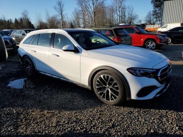 Mercedes Klasa E W214 2024 Mercedes-Benz Klasa E 450 4M All-Terrain 2024 3.0l 3.0 Benzyna 375KM, zdjęcie 4