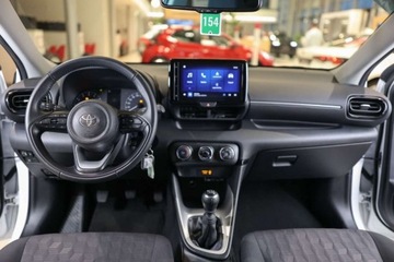 Toyota 2024 Toyota Yaris 1.5 Comfort 1.5 Benzyna 125KM, zdjęcie 4