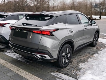 Omoda 5 1.5 T-GDI 224KM 2025 OMODA Omoda 5 1.5 T-GDI Hybrid Premium DHT Suv 224KM 2025, zdjęcie 5