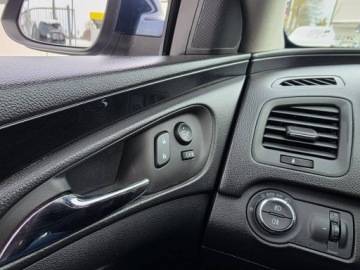 Opel Insignia I Sports Tourer Facelifting 2.0 CDTI ECOFLEX 140KM 2014 Opel Insignia 2.0 CDTI 140 KM, Lift, Xenon, LED,, zdjęcie 12