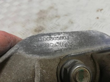 DACIA DUSTER I UCHYCENÍ ULOŽENÍ DRŽÁK 1,6 16V8200805803