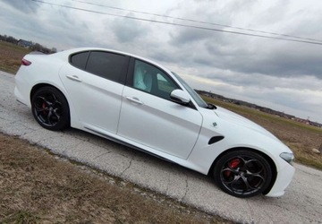 Alfa Romeo Giulia II Sedan 2.9 V6 510KM 2017 Alfa Romeo Giulia Alfa Romeo Giulia 2.9 V6 Bi-Turbo AT8 Quadrifoglio 2.9, zdjęcie 21