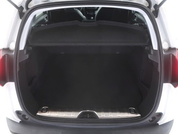 Peugeot 2008 I SUV Facelifting 1.2 PureTech 110KM 2018 Peugeot 2008 1.2 PureTech, Salon Polska, zdjęcie 11