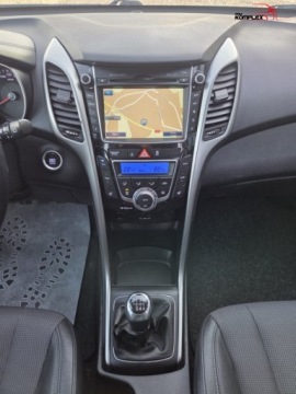 Hyundai i30 II Wagon 1.6 GDI 135KM 2012 Hyundai i30 1.6 benzyna 135KM Navi Kamera Cofania Bogate wyposazenie Oplac, zdjęcie 15