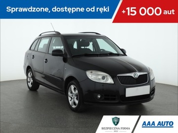 Skoda Fabia II Kombi 1.6 i 16V 105KM 2008 Skoda Fabia 1.6 16V, Salon Polska, Serwis ASO