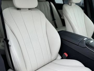 Mercedes Klasa E W214 Sedan 2.0 220d 197KM 2025 220 d 4-Matic AMG Sedan 2.0 (197KM) 2025, zdjęcie 4