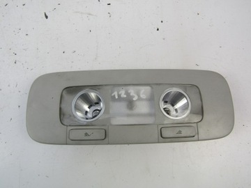 VW VOLKSWAGEN PASSAT B6 LAMPKA OŚWIETLENIA WNĘTRZA 05-09 4D