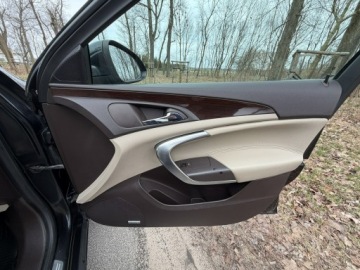 Opel Insignia I Hatchback 2.0 CDTI ECOTEC 160KM 2010 Opel Insignia Cosmo 2.0 CDTI 160KM Navi Alu 19'', zdjęcie 30