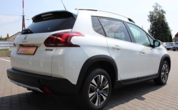 Peugeot 2008 I SUV Facelifting 1.2 PureTech 110KM 2019 Peugeot 2008 Kupuj Taniej. Tylko 38tys.km. Automat. Auto jak nowe. 1.2, zdjęcie 4