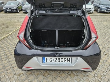 Toyota Aygo II Hatchback 3d Facelifting 1.0 VVT-i 72KM 2021 Toyota Aygo 1.3 Benzyna 72KM salon polska kamera, zdjęcie 13