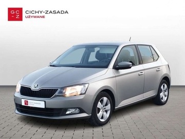 Skoda Fabia III Kombi 1.2 TSI 110KM 2015 Skoda Fabia 1.2 TSI 110KM Ambition KlimatyzacjaGrzane FoteleRadioSalon PL