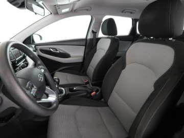 Hyundai i30 III Hatchback 1.4 MPI 100KM 2017 Hyundai i30 klimatyzacja tempomat czujnik, zdjęcie 12