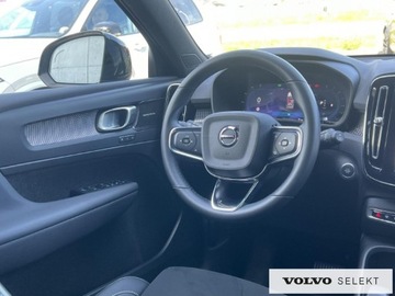 Volvo XC40 Crossover Facelifting 2.0 B3 163KM 2024 Volvo XC 40 XC40 B3 Plus Dark Pakiet Driver Assist, zdjęcie 12
