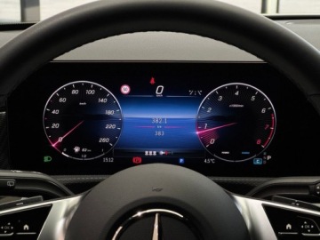 Mercedes CLA C118/X118 Shooting Brake Facelifting 1.3 180 136KM 2024 Mercedes-Benz CLA Shooting Brake Pakiet Parkowania Nawigacja MBUX Premiu, zdjęcie 14