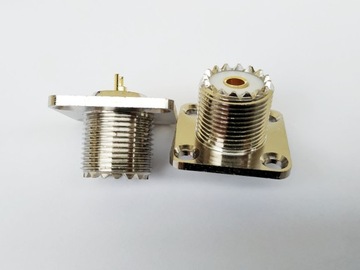 GNIAZDO ANTENOWE UC1 KWADRATOWE so239