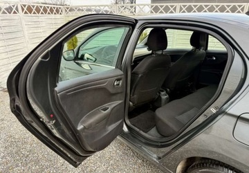 Citroen C-Elysee II Sedan 1.6 VTi 115KM 2016 Citroen C-Elysee Citroen C-Elysee 1.6 VTi Seduction EU6 1.6 Benzyna, zdjęcie 8