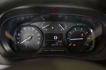 Toyota 2022 Toyota Proace Verso Kombi 2.0 D-4D Long 2.0 Diesel 145KM, zdjęcie 21