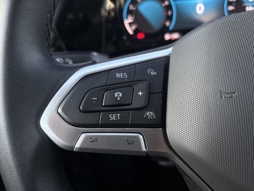 Volkswagen Golf VIII Hatchback 1.5 TSI EVO 150KM 2023 Volkswagen Golf 1.5TSI 150KM Style (Bezwypadkowa,, zdjęcie 17