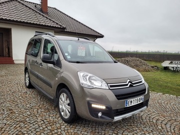 Citroen Berlingo II Van Facelifting 2015 1.6 BlueHDi 100KM 2017 CITROEN BERLINGO 1.6 HDI NISKI PRZEBIEG ! NOWY ROZRZĄD !!!, zdjęcie 10