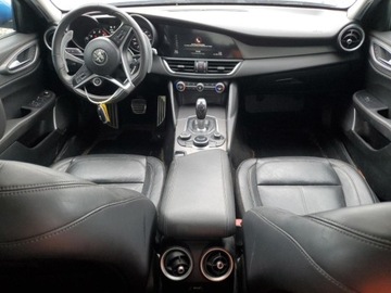 Alfa Romeo Giulia II Sedan 2.0 TBi 280KM 2017 Alfa Romeo Giulia 2017 ALFA ROMEO GIULIA Q4 2.0L BOGATA WERSJA ---------, zdjęcie 8