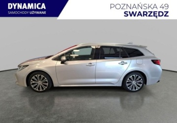 Toyota Corolla XII TS Kombi 2.0 Hybrid Dynamic Force 184KM 2022 Toyota Corolla VAT 23 TS Executive 2.0 hybrid 184KM CVT 2022 r., salon PL,, zdjęcie 3