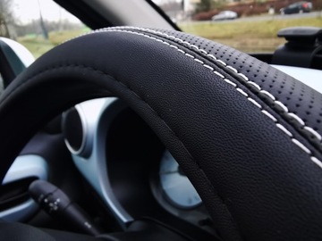Чехол, чехол на руль, перфорированная кожа, матовый 37-39, черный матовый