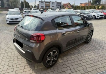 Citroen C3 III Hatchback 1.2 PureTech 82KM 2018 Citroen C3 1,2 82KM Klimatyzacja Navi 1.2 Benzyna 82KM, zdjęcie 5